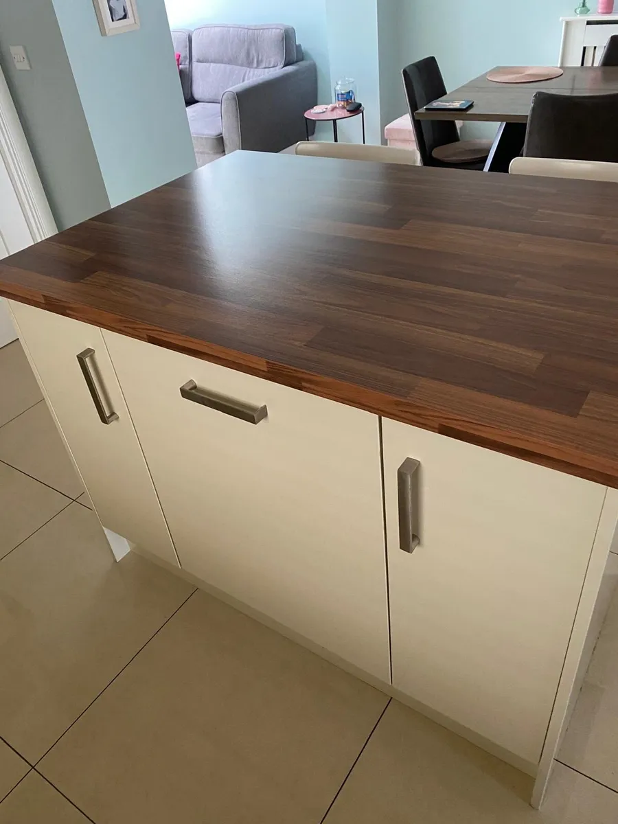 Kitchen - Image 1