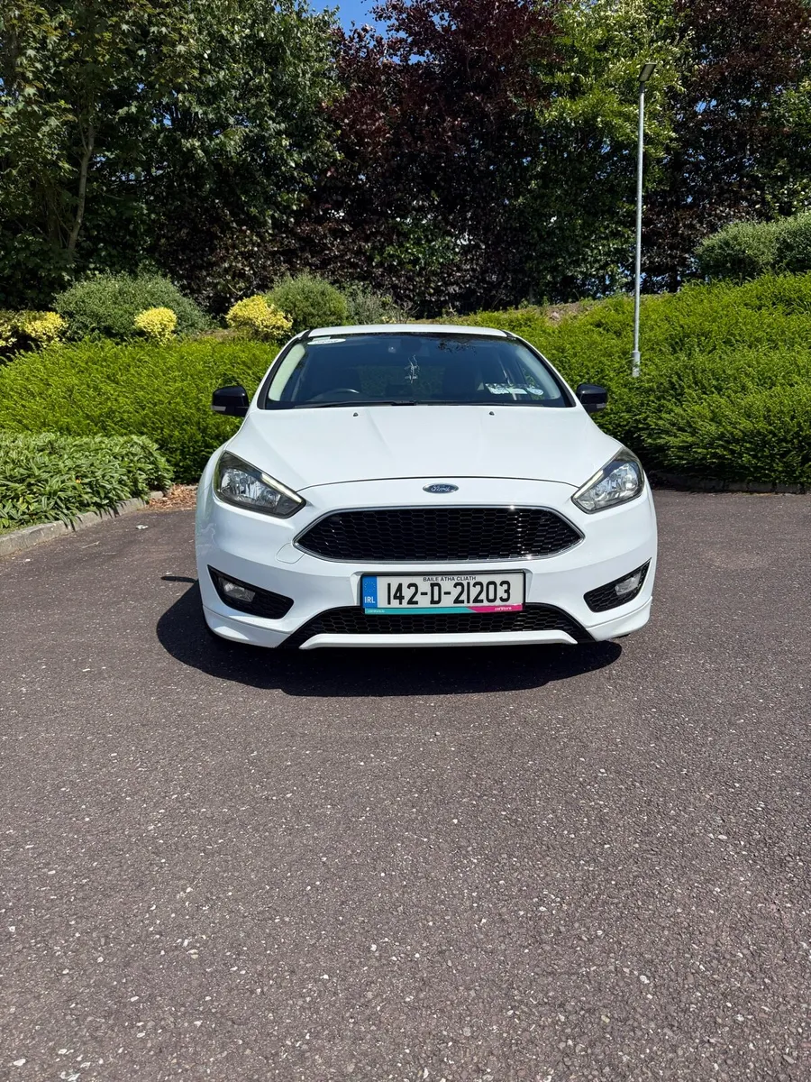 142 Ford Focus Zetec S - Image 4