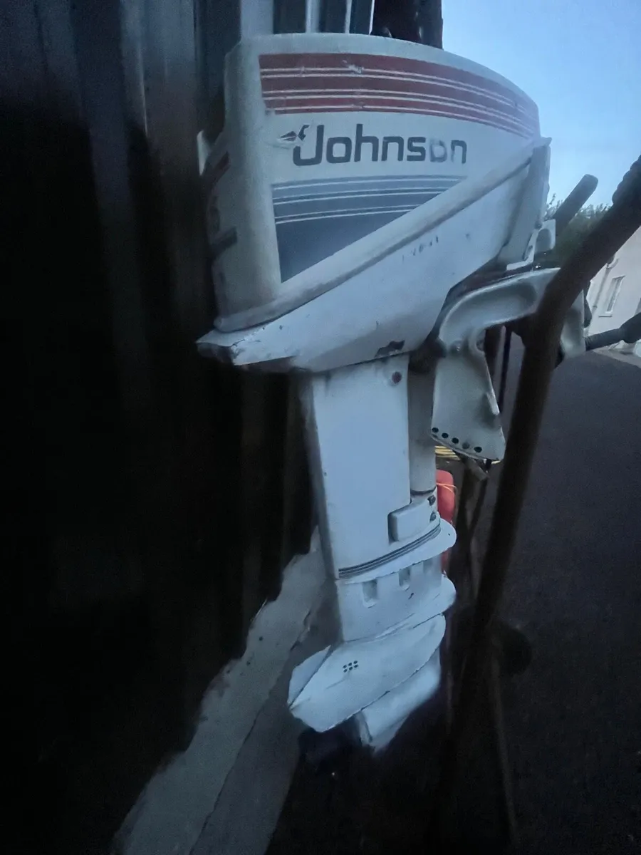 15HP Johnson Seahorse Outboard Boat Engine - Image 1