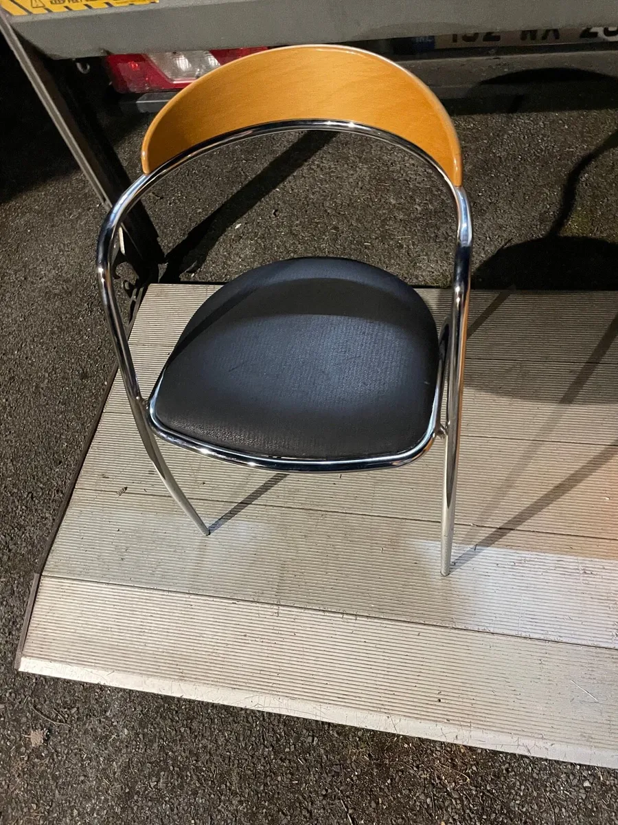 Single oak and metal office chair - Image 3