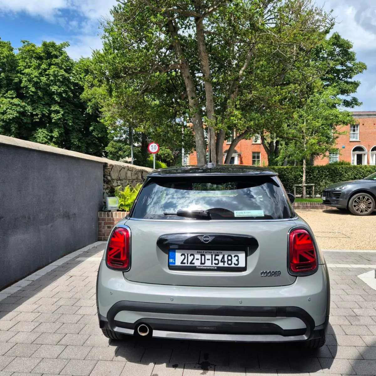 Mini Cooper 1.5L Hatchback - Image 3