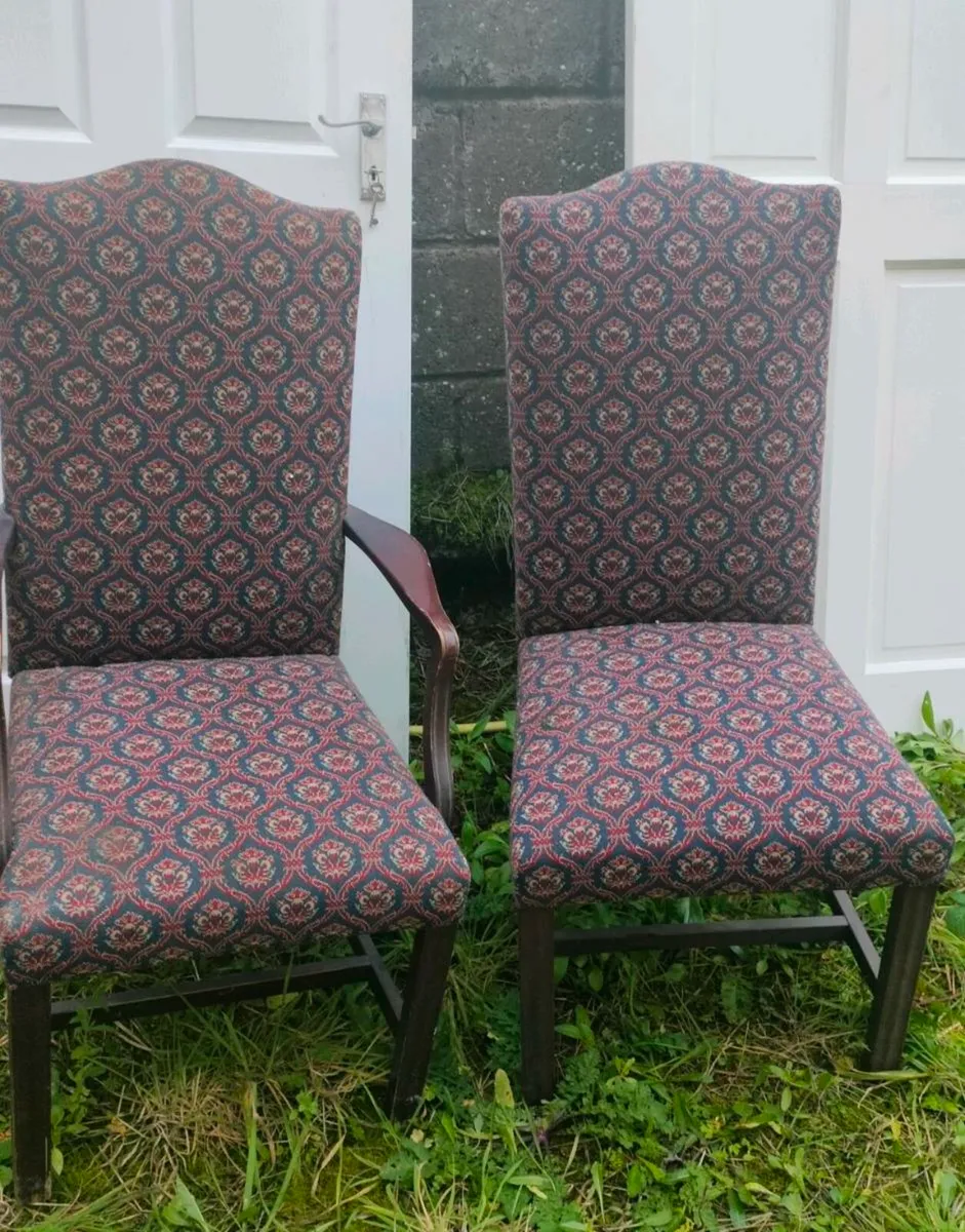 Set of 6 material covered Dining room Chairs.
2 Ca - Image 1