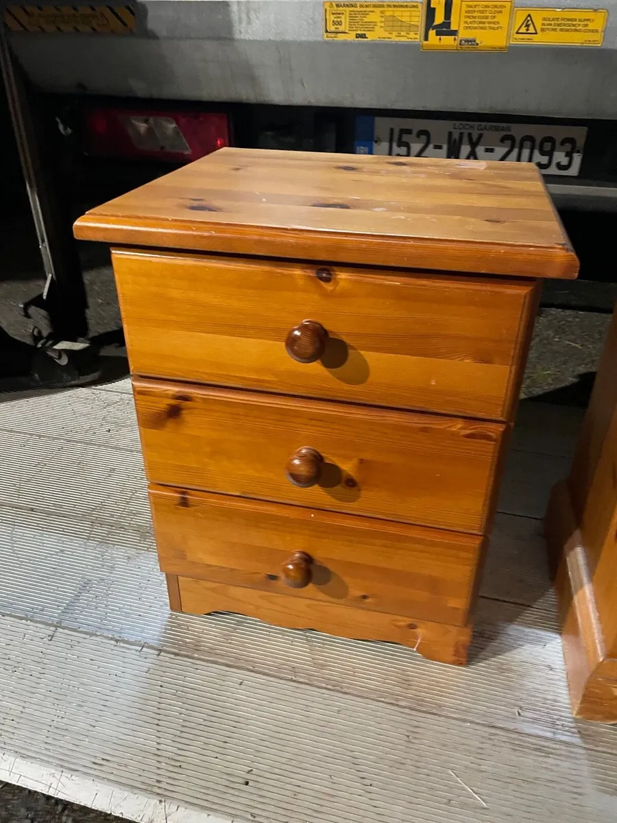 2 lockers for bedside - Image 3