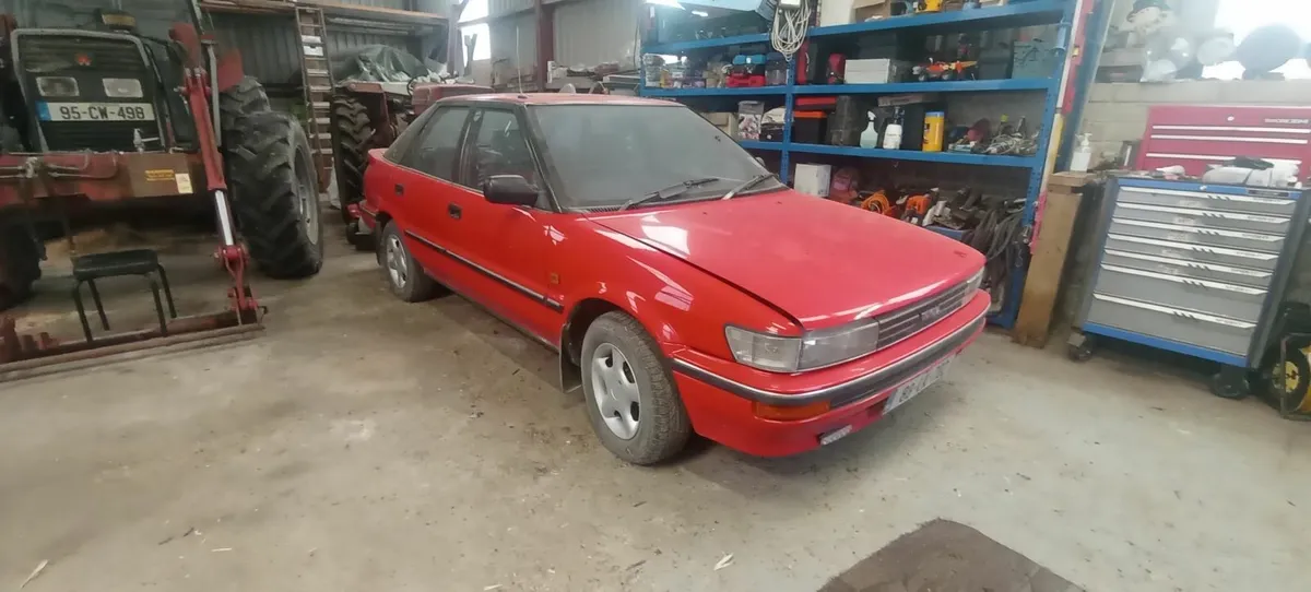 Toyota Sprinter 1988 - Image 2