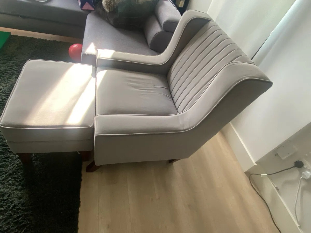Armchair Footstool set - Image 2
