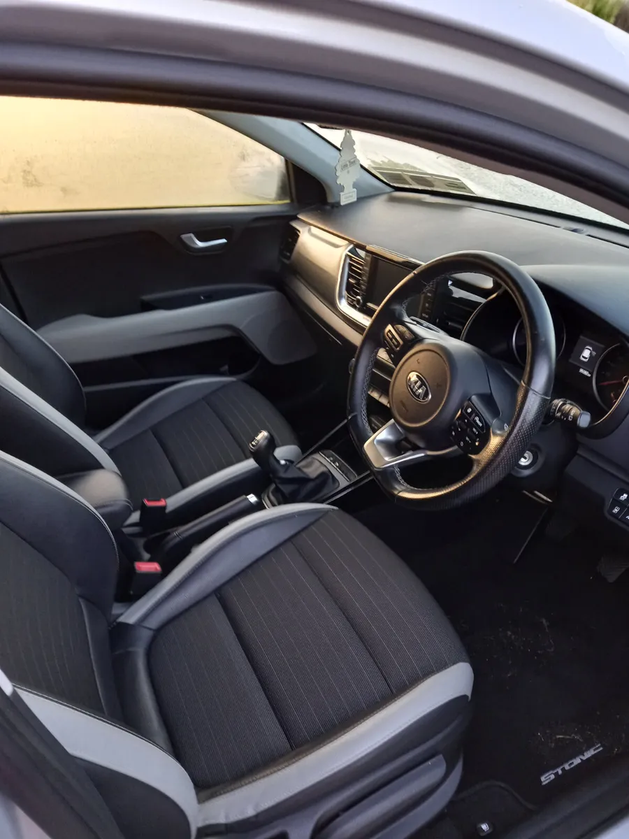 2021 Kia Stonic 1L Petrol - Image 4