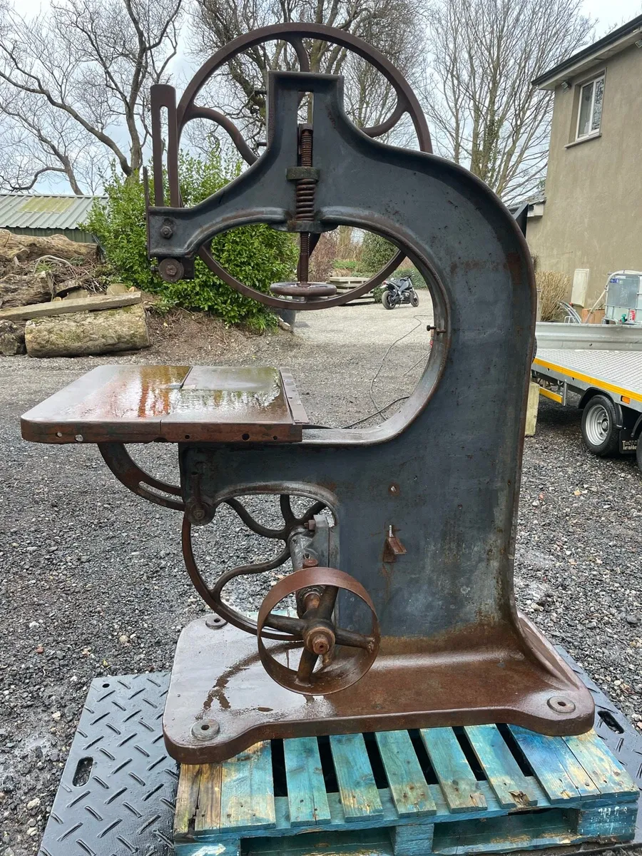 Vintage cast iron band saw - Image 2