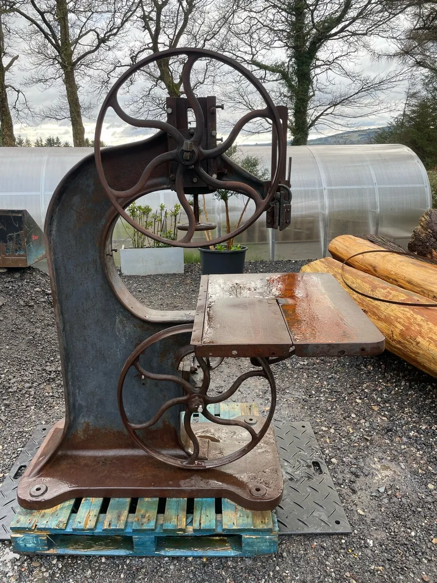 Vintage cast iron band saw - Image 3