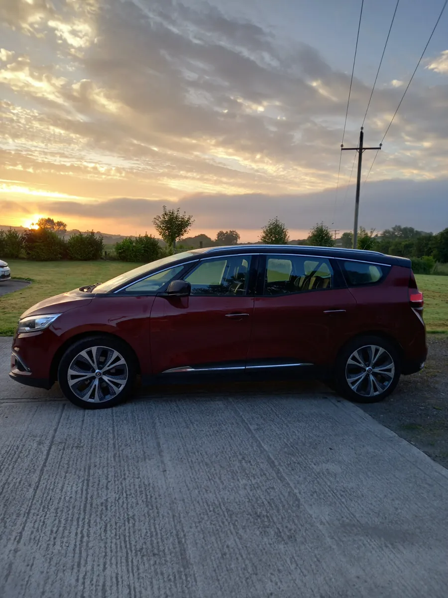 2017 Renault Grand Scenic 1.5 Diesel - Image 1
