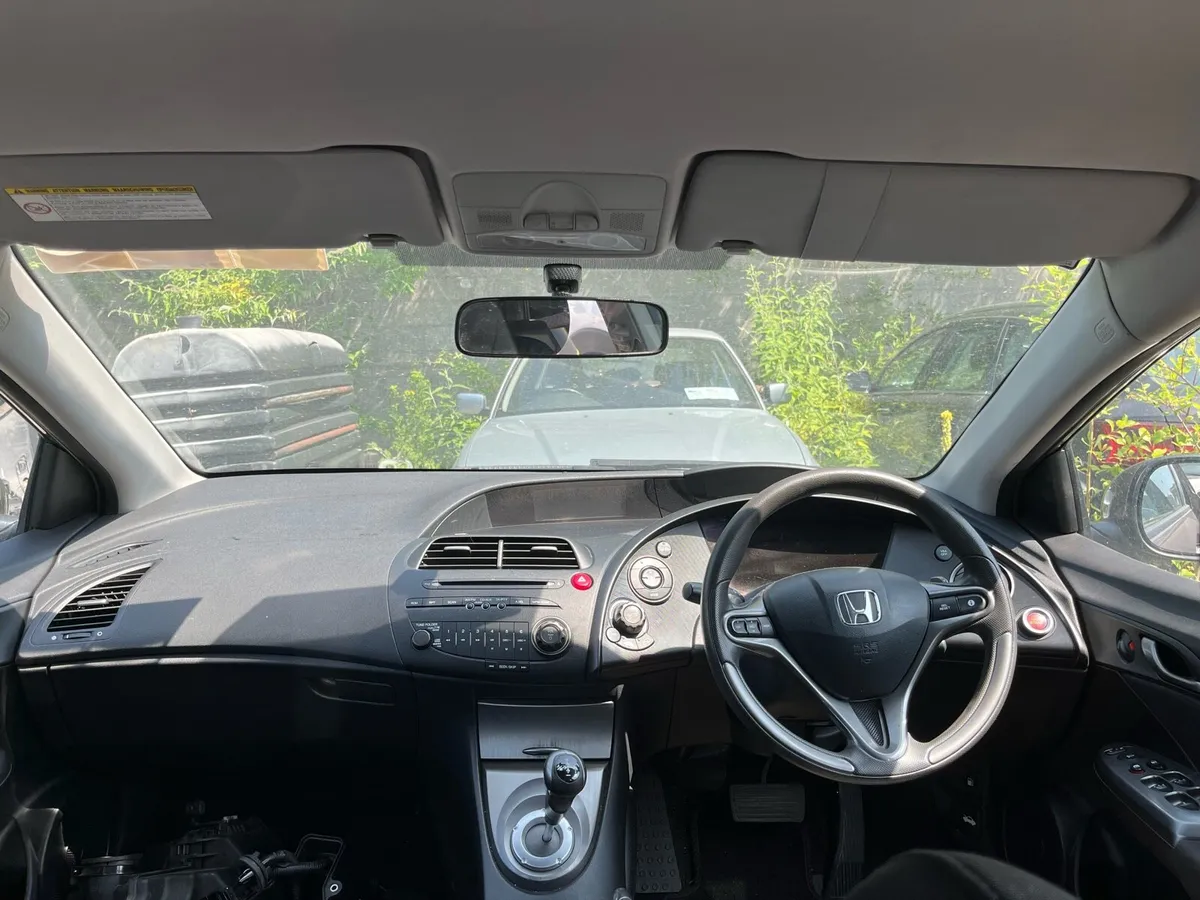 Honda Civic - Image 3