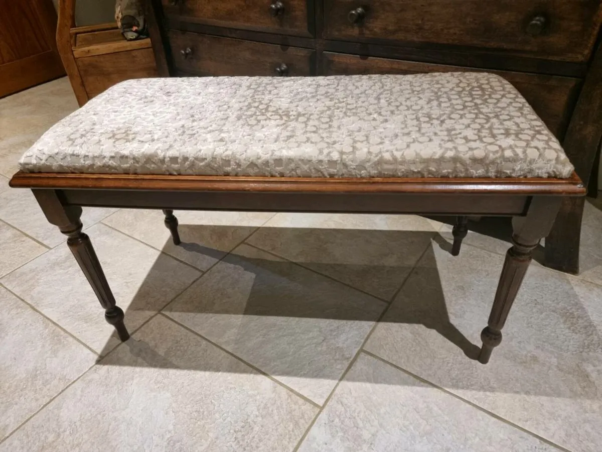 Beautiful Solid Wood Bench - Image 2