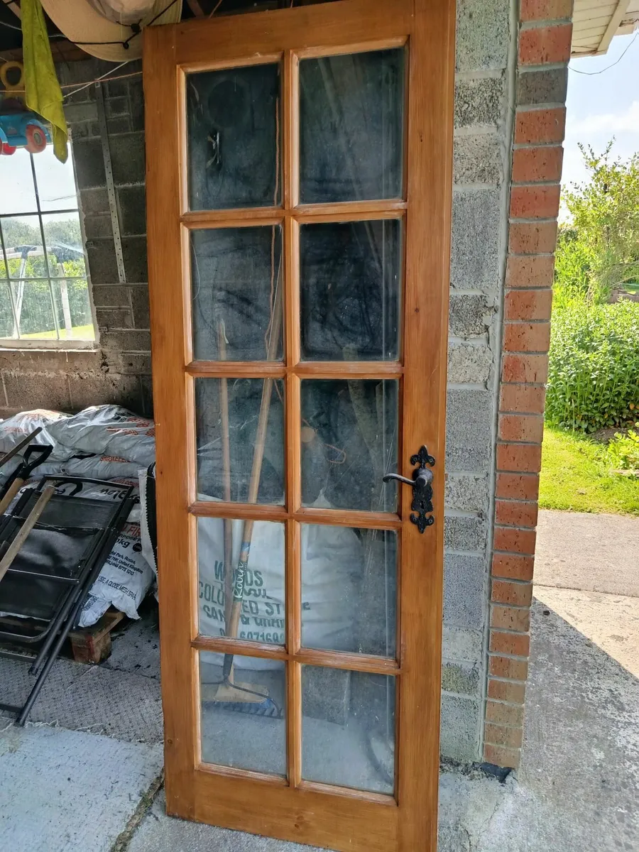 Internal doors - Image 1