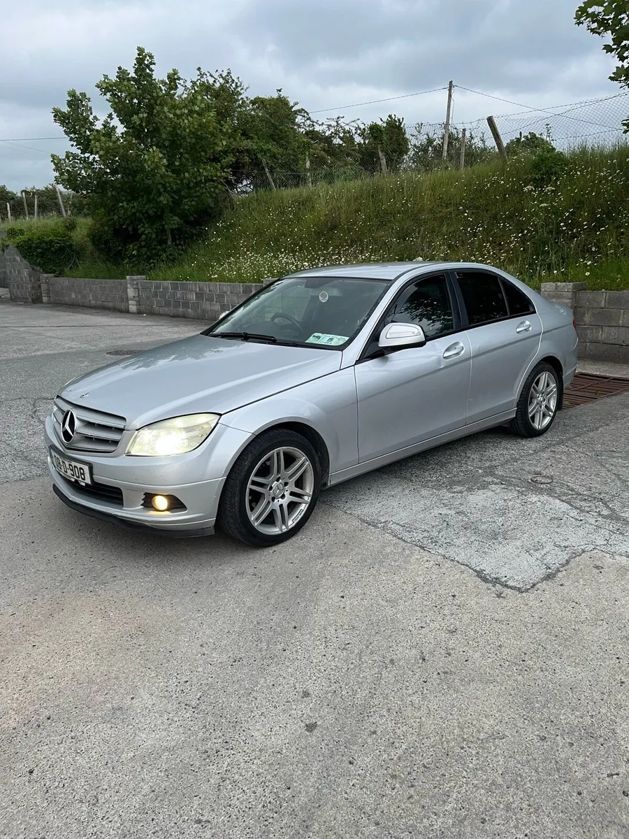 Mercedes c200 - Image 1