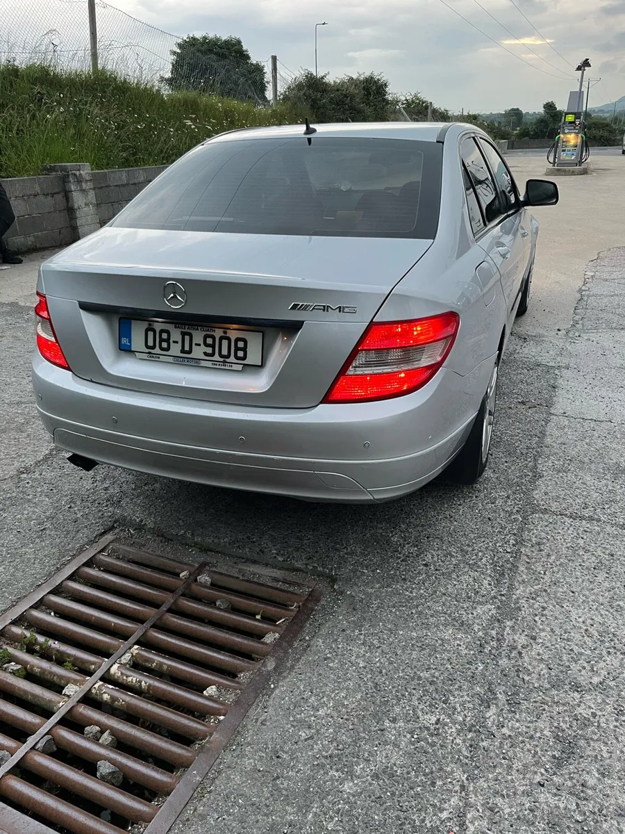 Mercedes c200 - Image 4