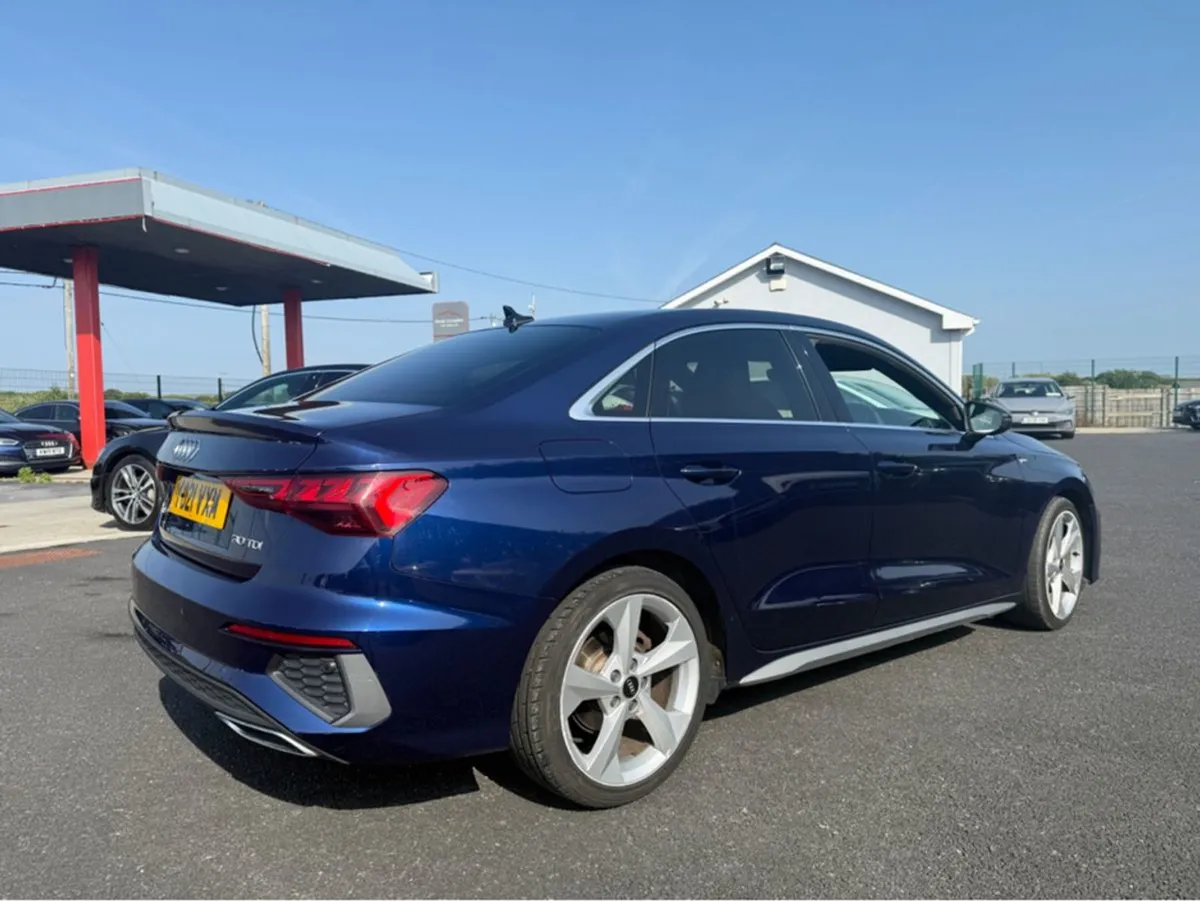Audi A3 S Line 30 TDI S-A - Image 3