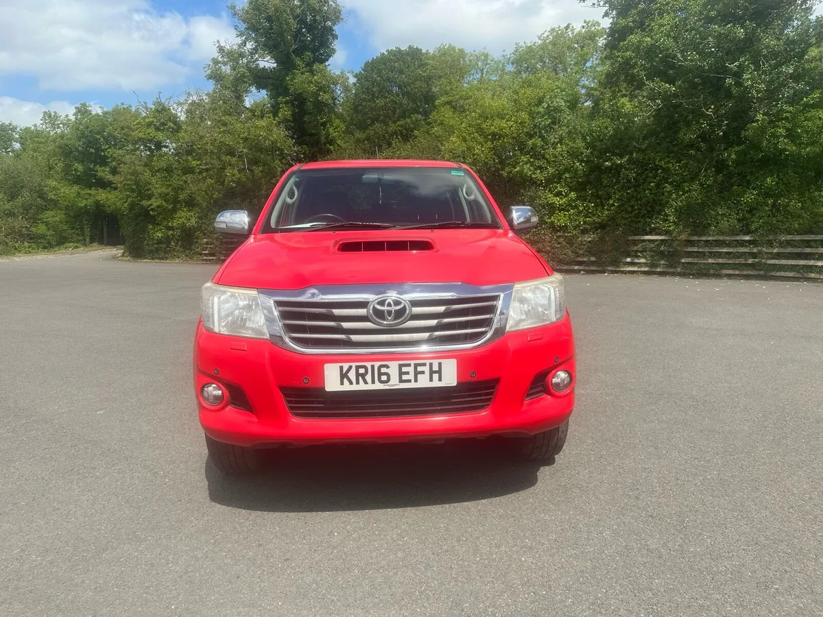 2016 Toyota Hilux Automatic - Image 2