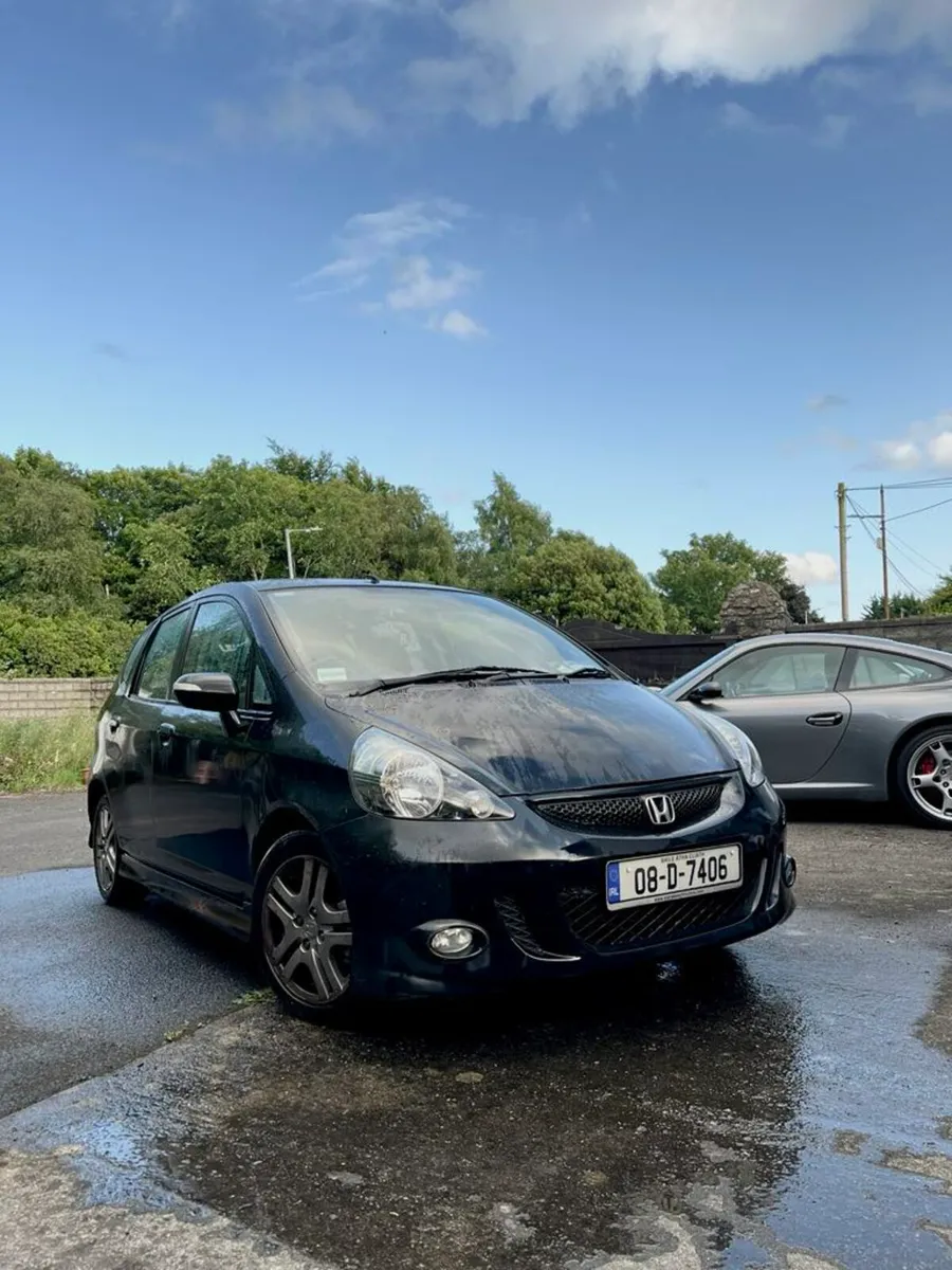 Honda Jazz - Image 1