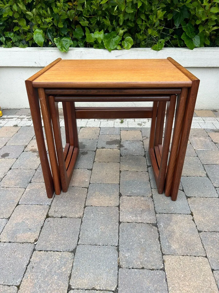 G plan Quadrille nest of tables teak - Image 2