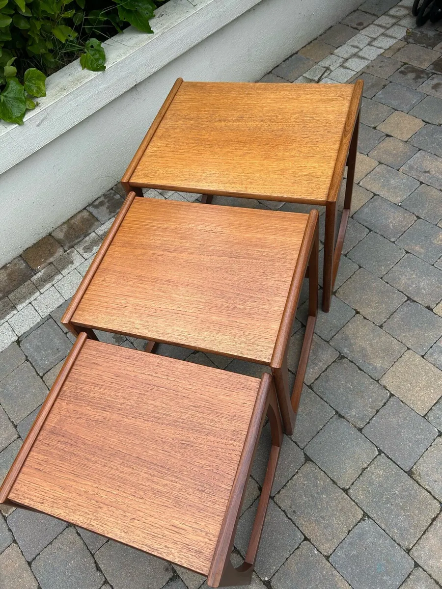 G plan Quadrille nest of tables teak - Image 4