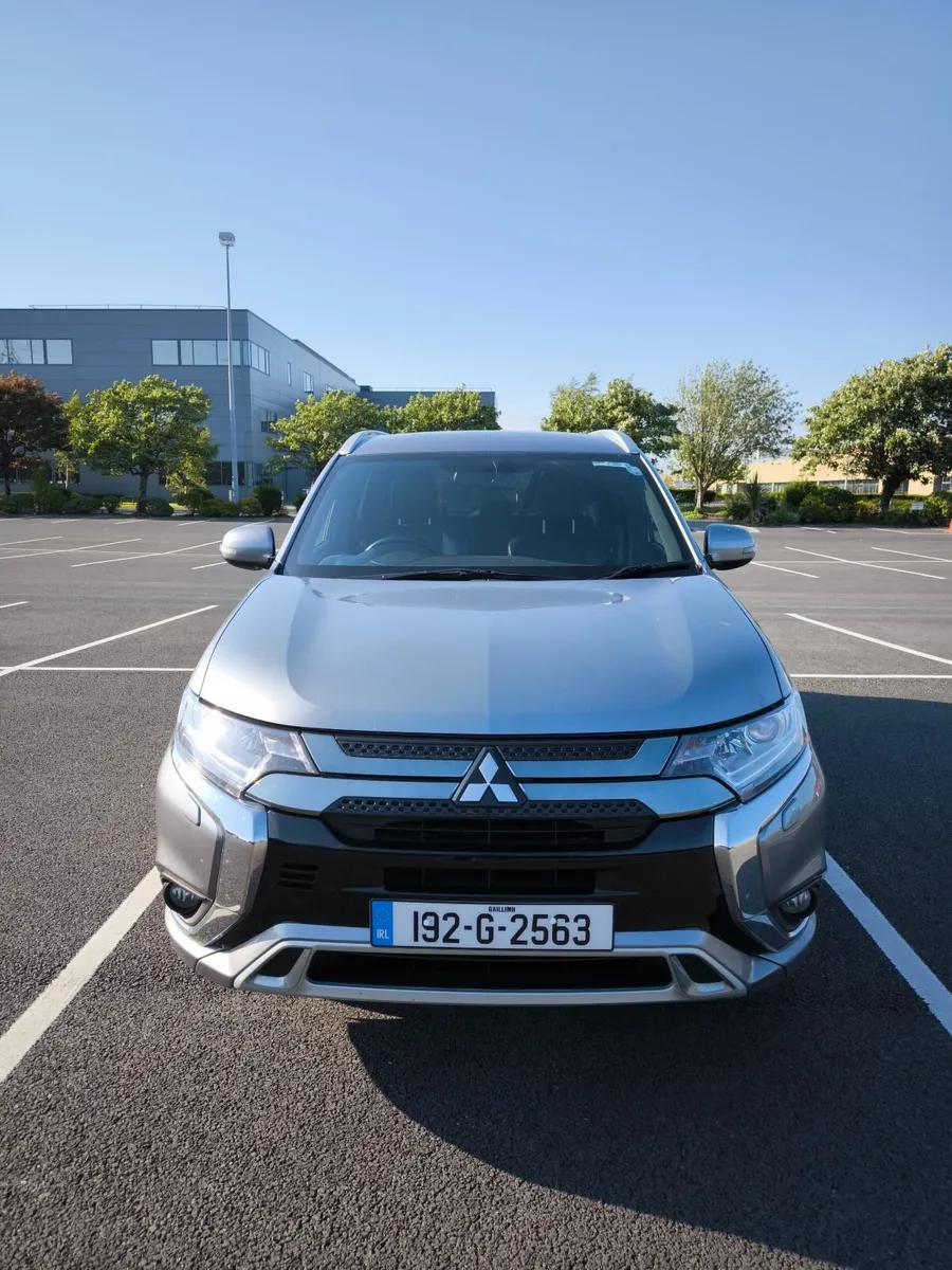 Mitsubishi Outlander 2019 - Image 1