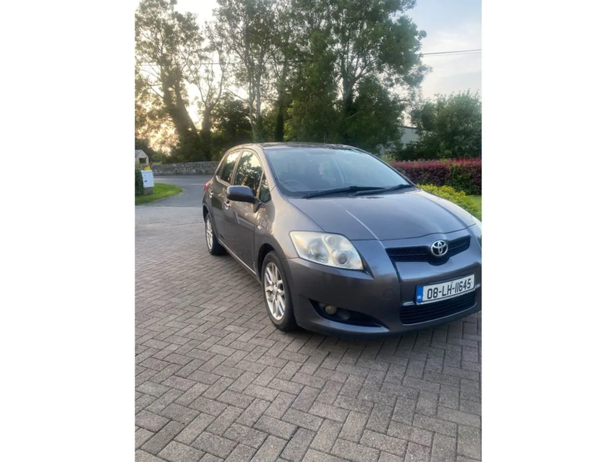Toyota Auris 1.4 D-4d T3 5DR - Image 1