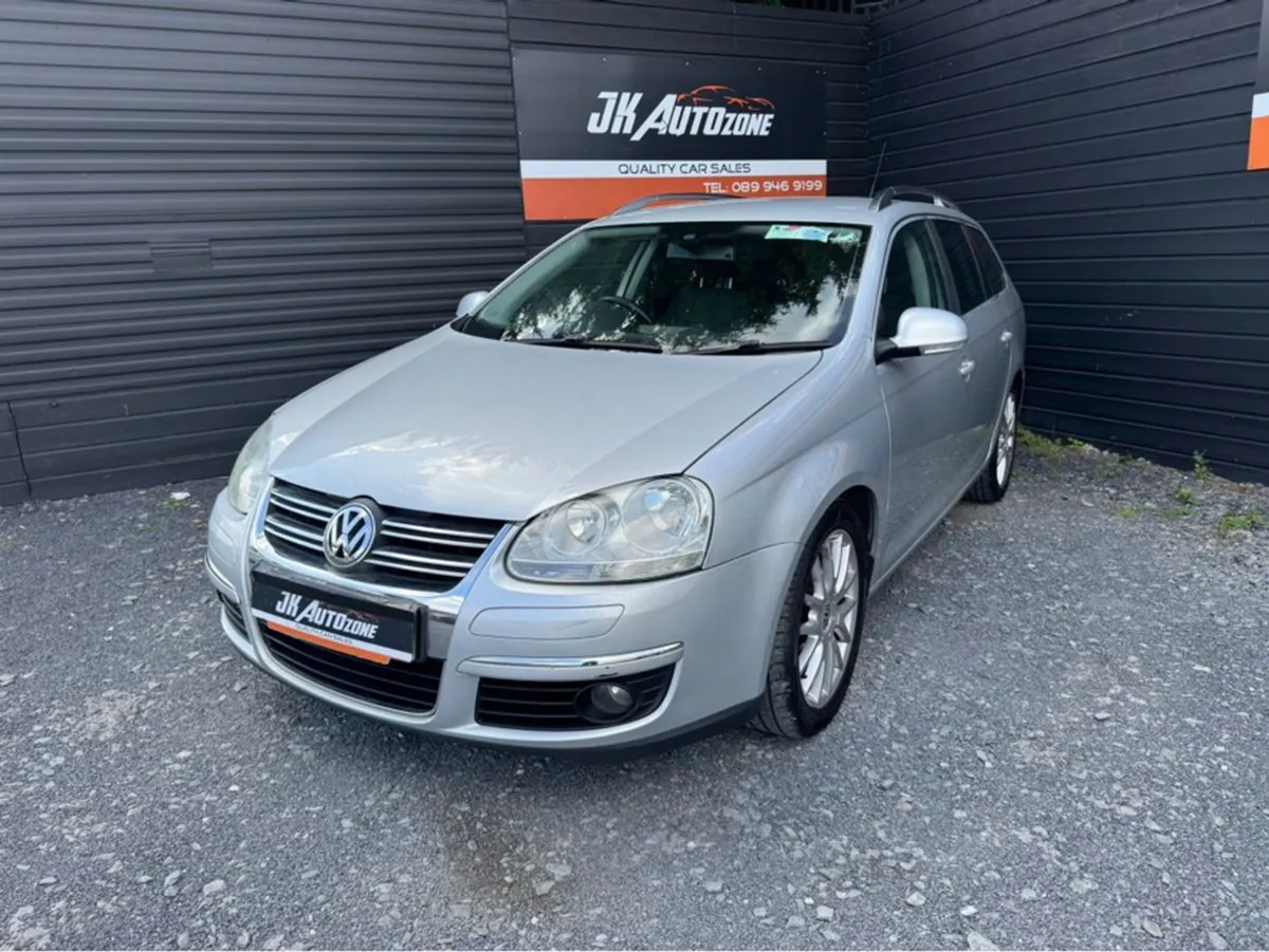 Volkswagen Golf 2.0 TDI Sportline 140 5DR - Image 3