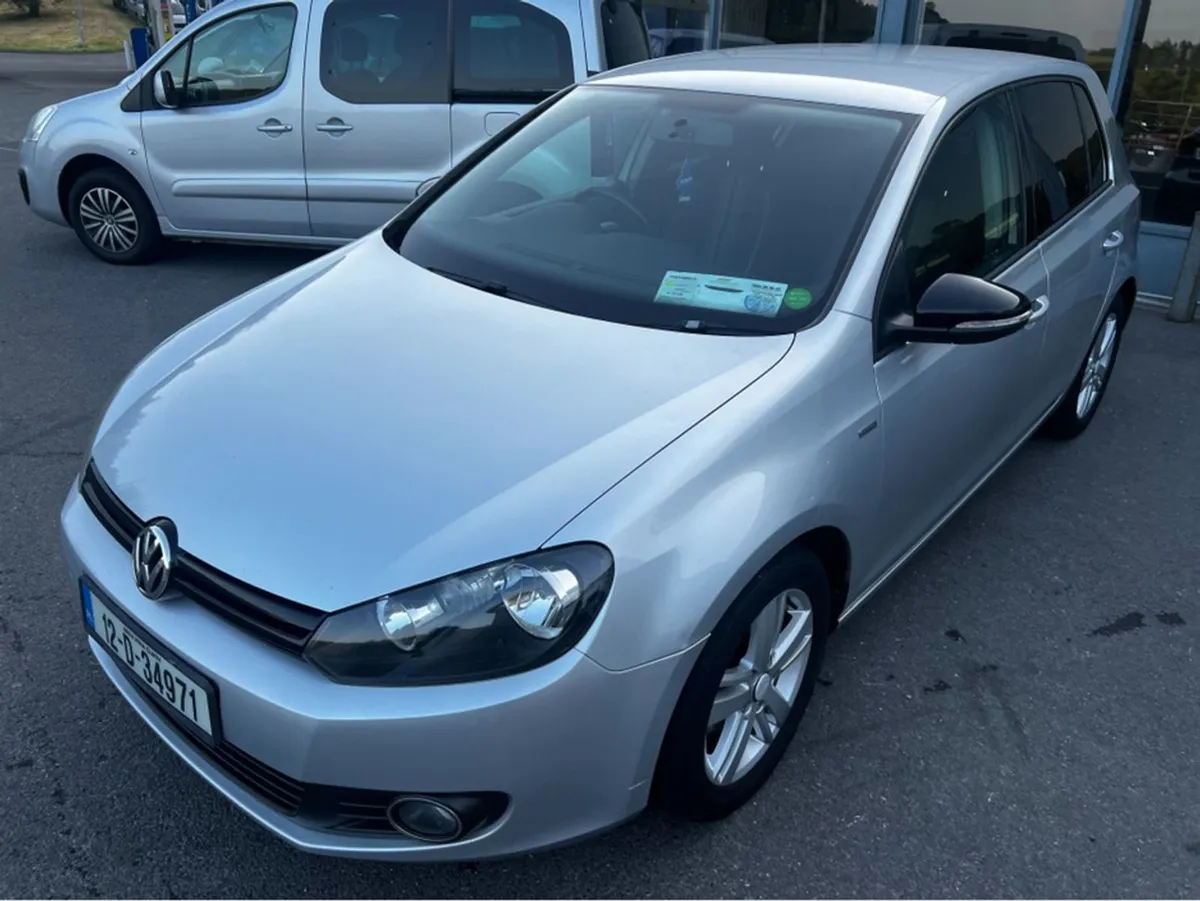 Volkswagen Golf Match 1.6 TDI Manual 5speed 105 4 - Image 3