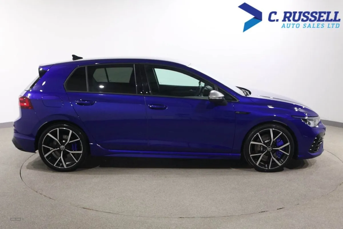 Volkswagen Golf Hatchback - Image 4