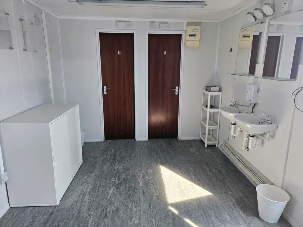 Shower units - Image 3