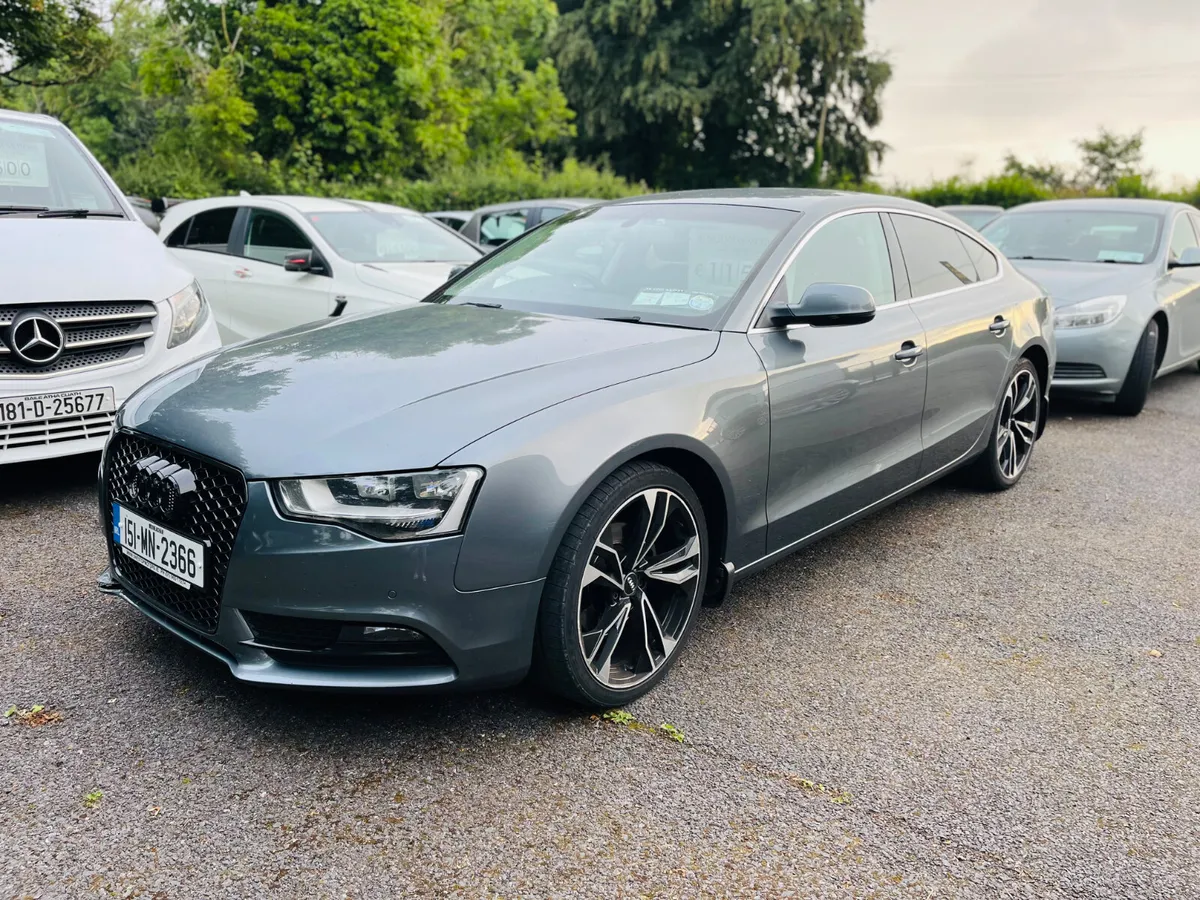 Audi A5 manual,Nct07/26 - Image 1