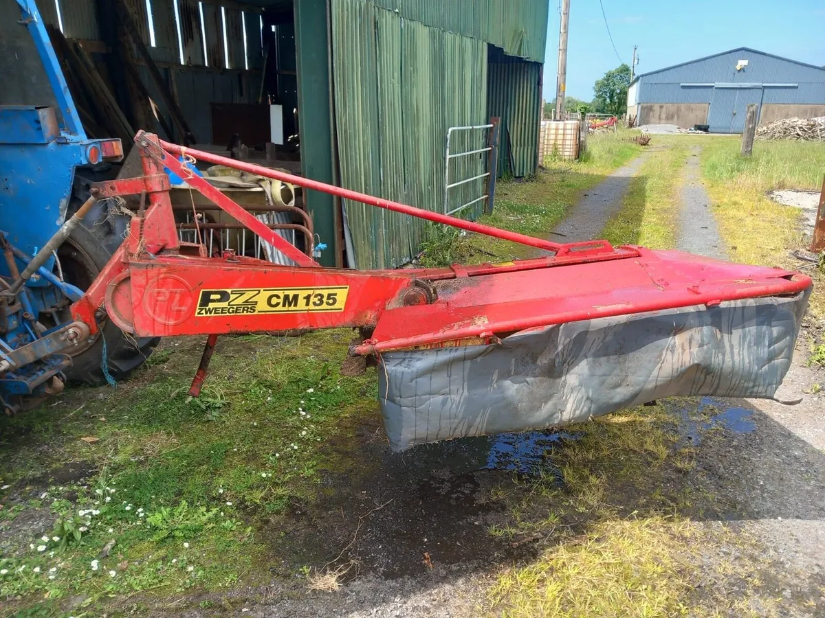 Farm machinery - Image 1