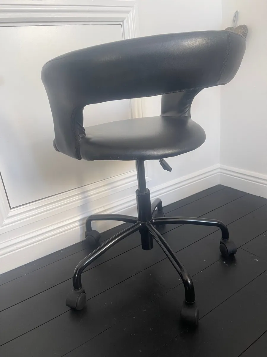 Chair - Image 2