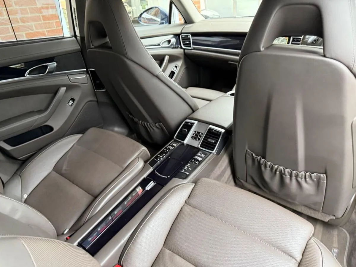 Porsche Panamera 3.0 Diesel - Image 3