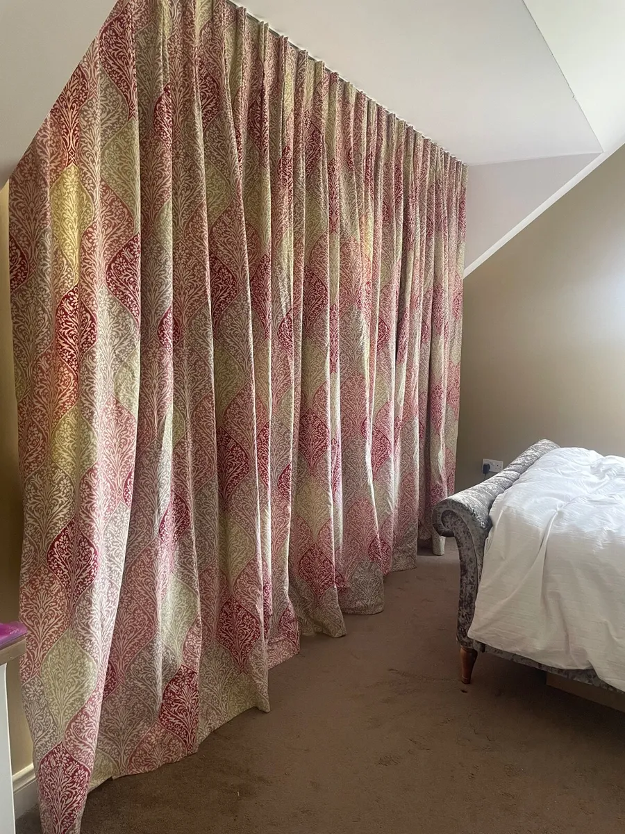 Curtains & Blind - Image 4