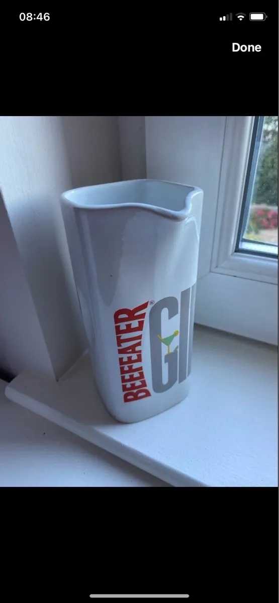 Rare Beefeater Gin Ceramic Water Jug - Image 1