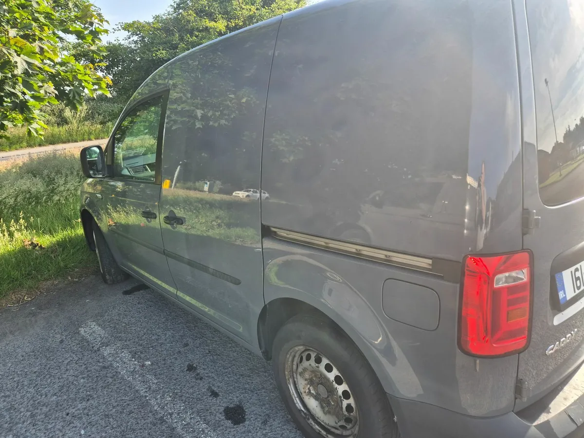 Volkswagen Caddy 2016 - Image 4