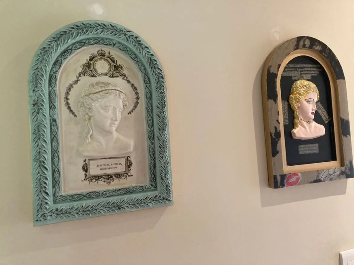 Wall Plaques - Image 1