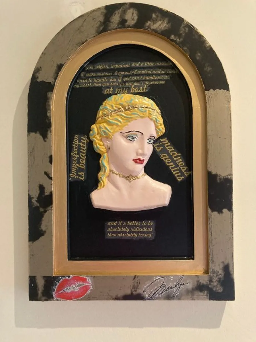 Wall Plaques - Image 2