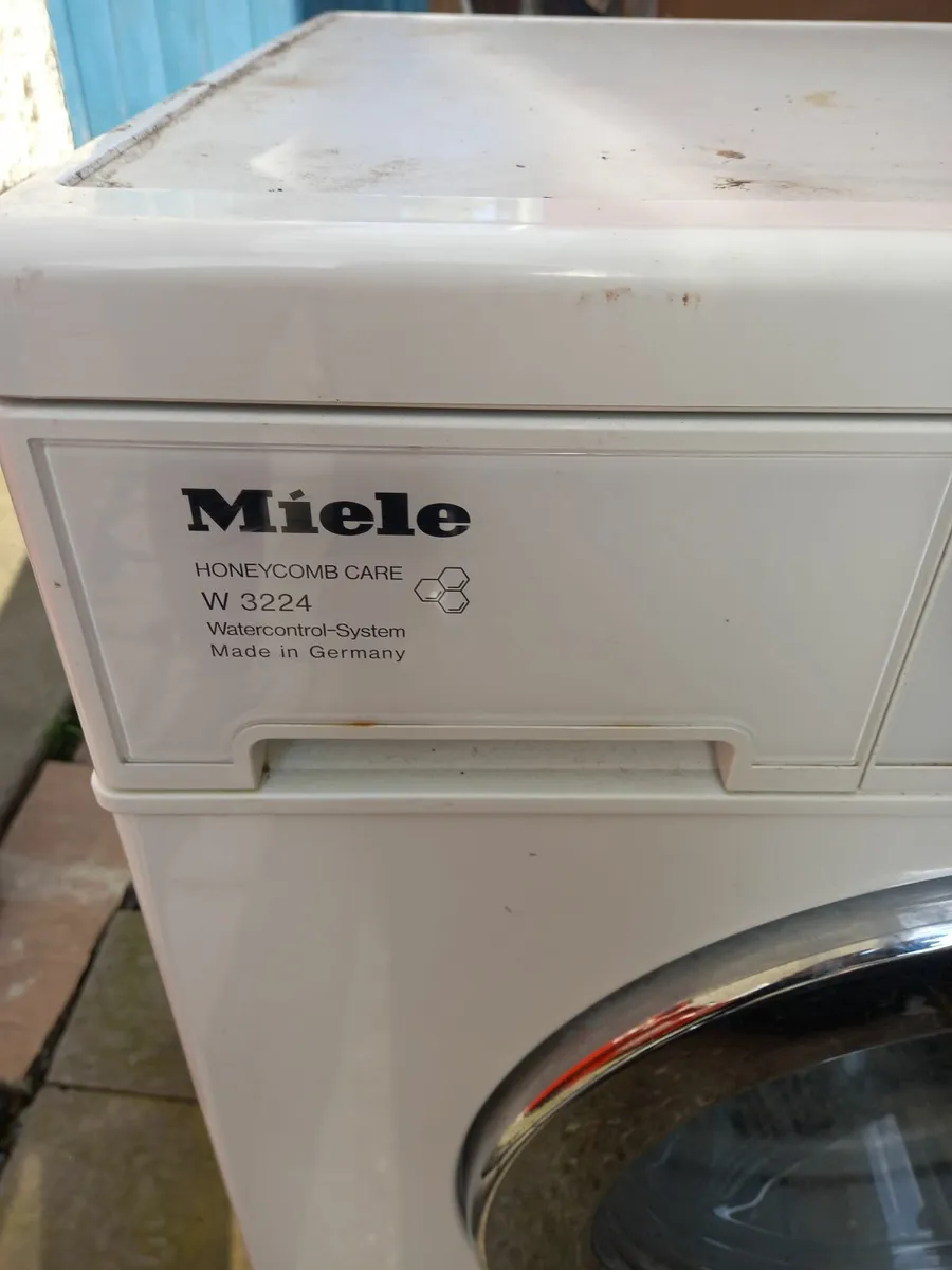 Washing machine 8KG - Image 2
