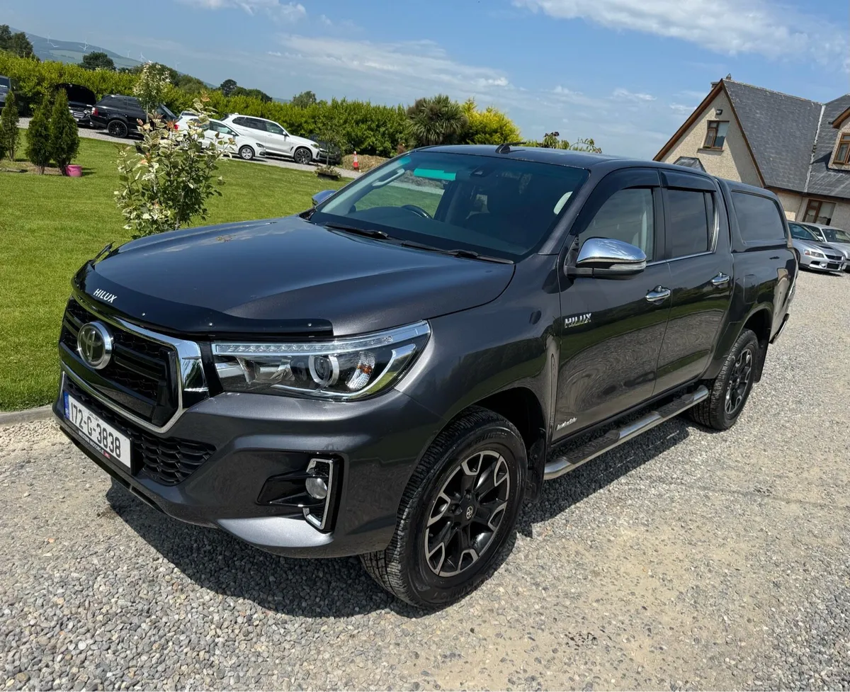 Toyota Hilux - Image 3