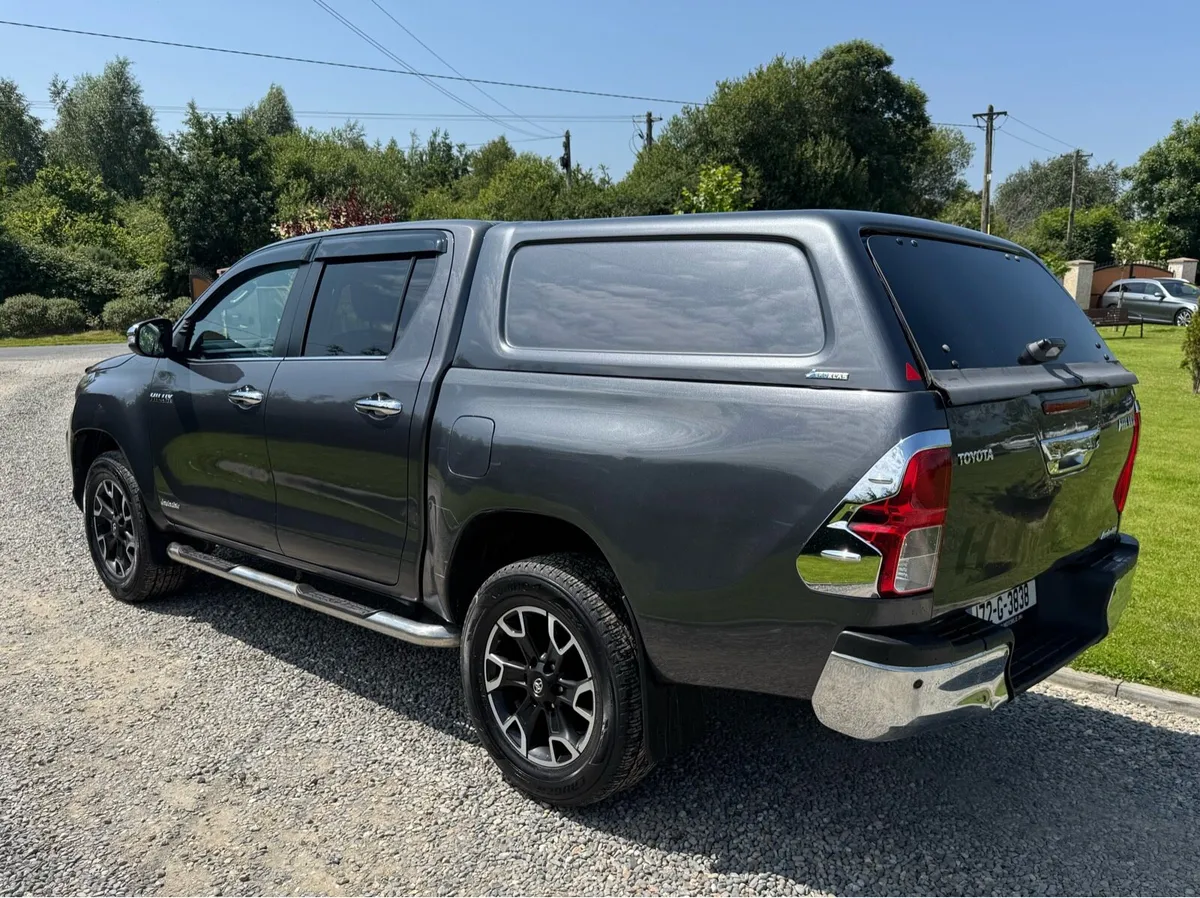 Toyota Hilux - Image 4