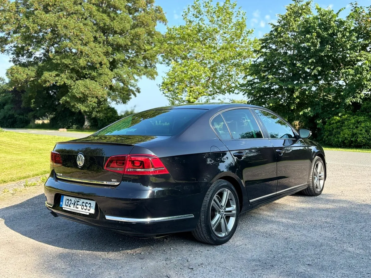 132 Passat 1.6 Diesel R-Line - Image 4