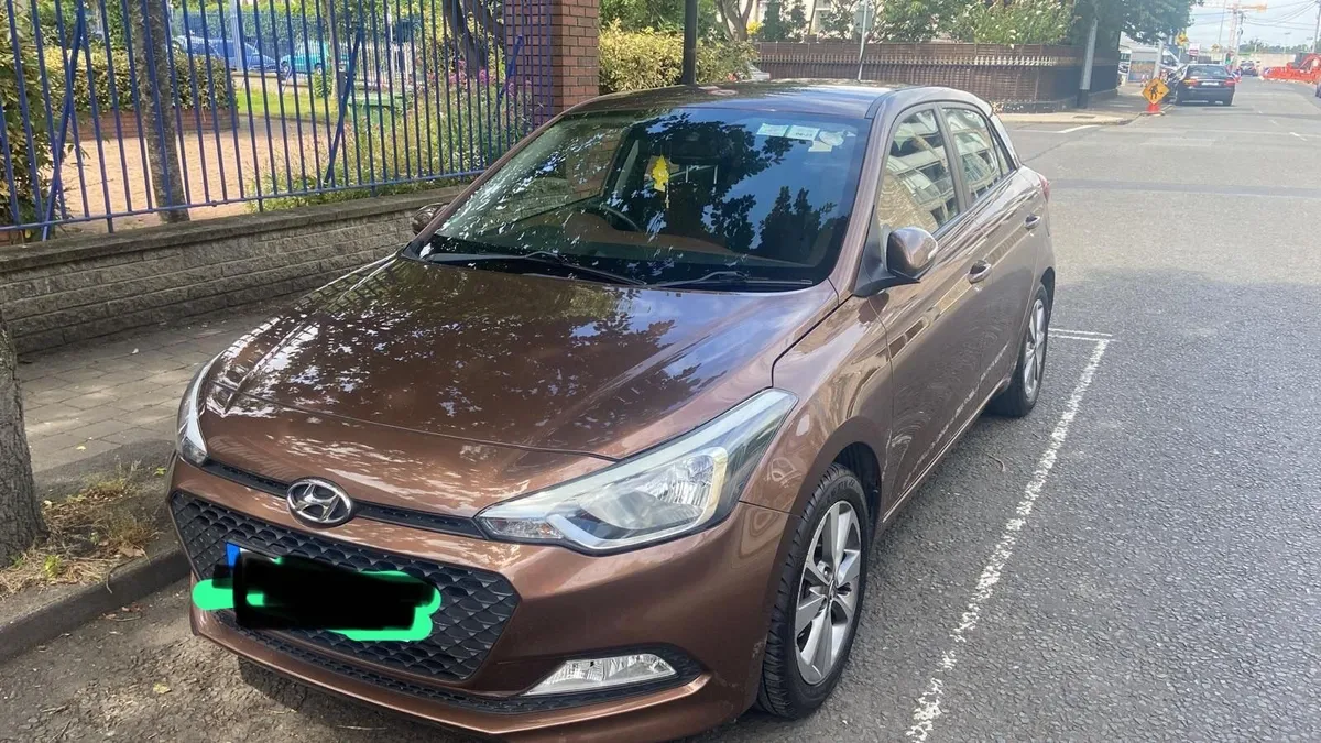 Hyundai i20 2015 - Image 1