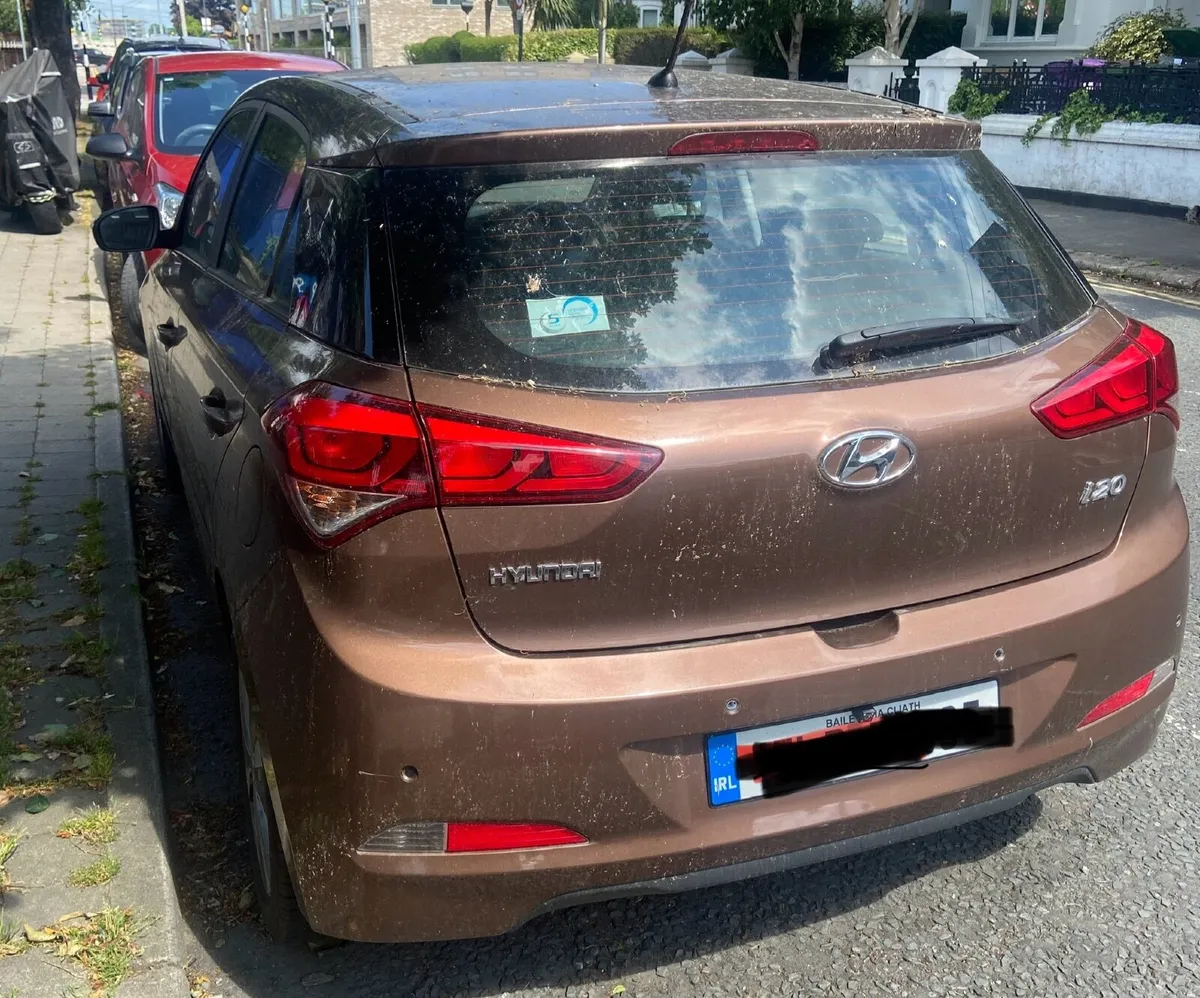 Hyundai i20 2015 - Image 2