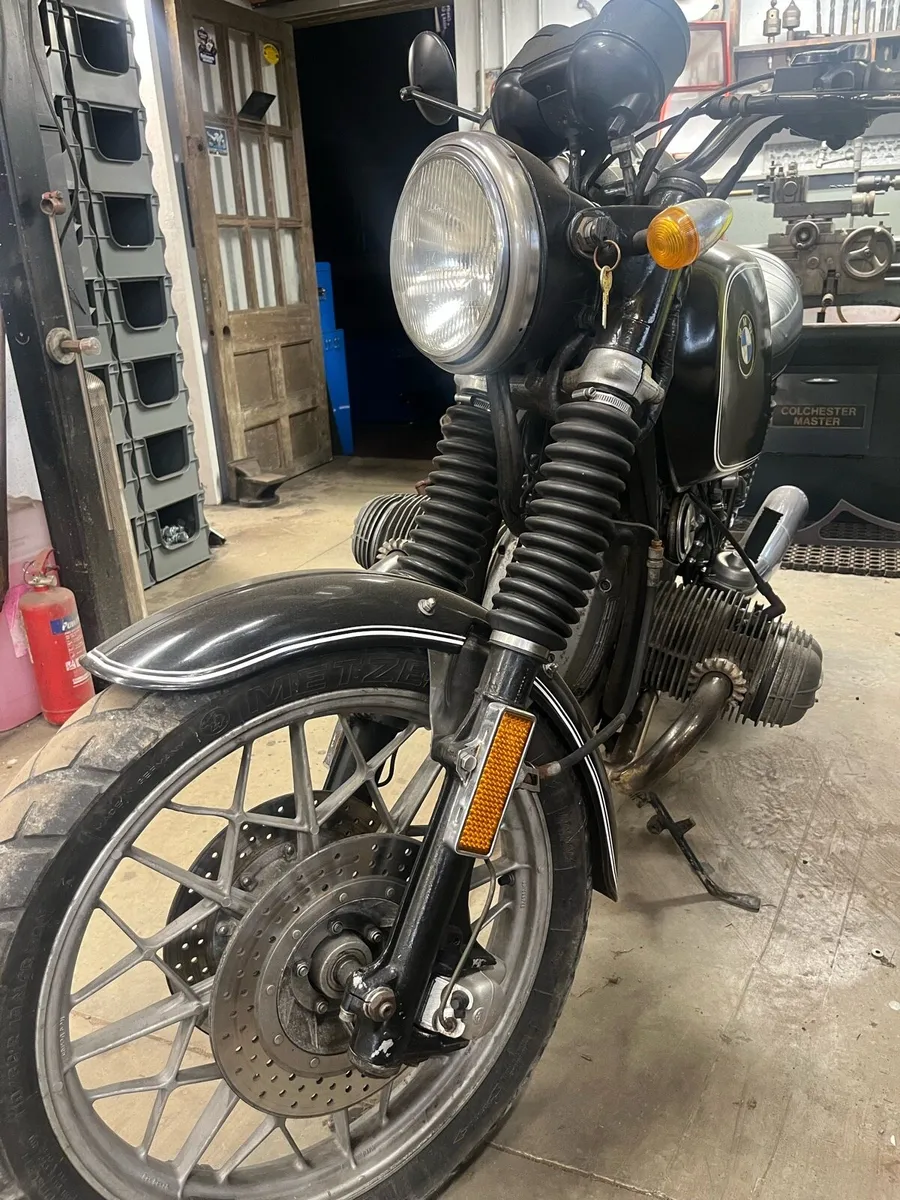BMW 800rt - Image 2