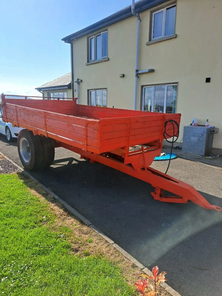 Lee tipping trailer - Image 2
