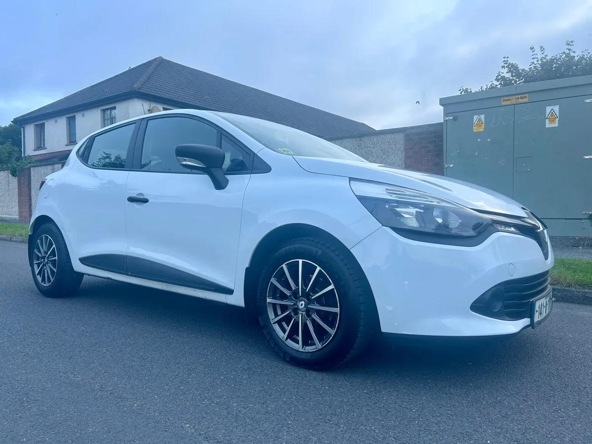 2014 Renault Clio 1.2 - Image 1