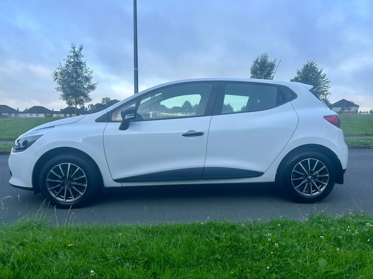 2014 Renault Clio 1.2 - Image 4