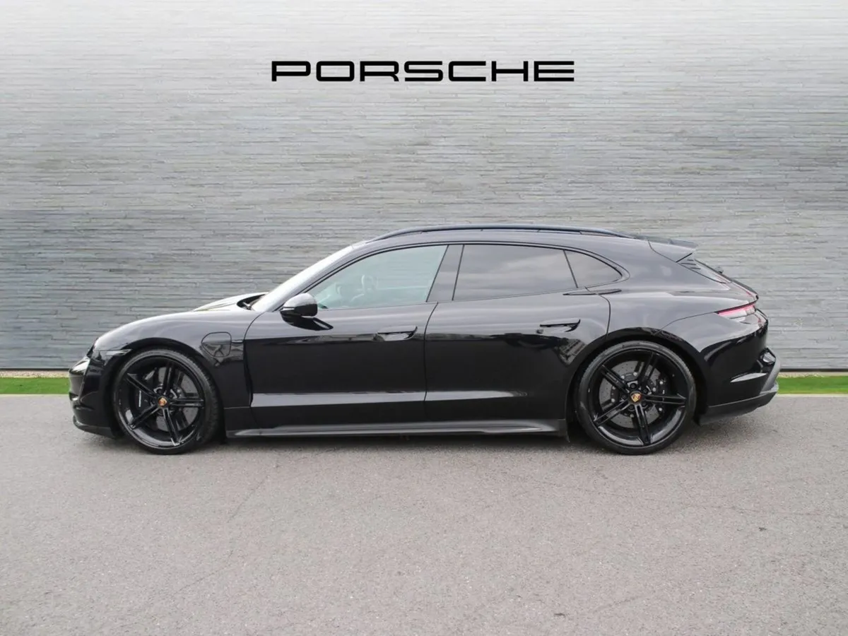 Porsche Taycan Turbo S Sport Turismo - Image 4