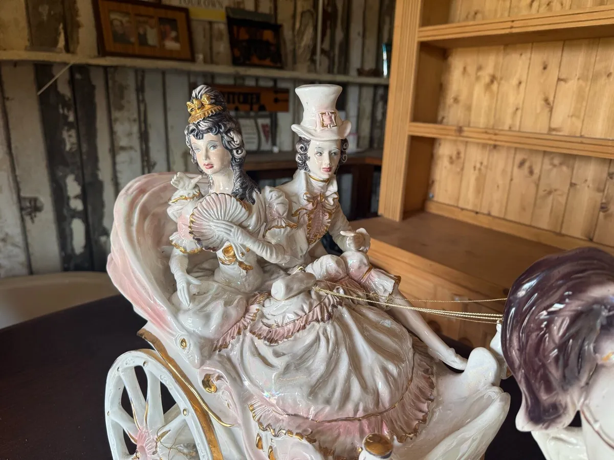 Extra large Capodimonte horses and carriage. - Image 3